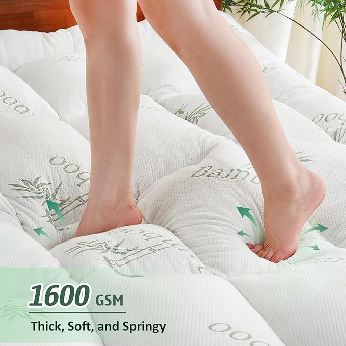 DOWNCOOL 3 Inch Memory Foam Mattress Topper King – Cooling Pillow Top Mattress Topper for Back Pain Relief, with Bamboo Viscose Air Layer, 1600 GSM Fill, Deep Pocket Fits 8–21 Inch