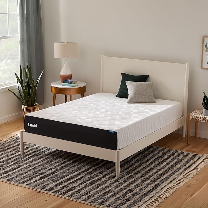 Lucid 10 Inch Memory Foam Mattress - Medium Feel - Infused with Refreshing Bamboo Charcoal and Cooling Gel - Bed in a Box - Temperature Regulating - Pressure Relief - Breathable - King Size