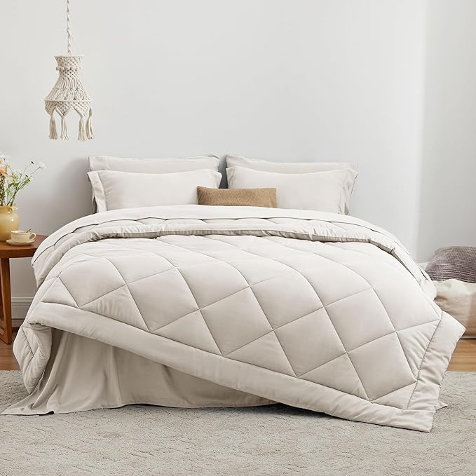 Love's cabin California King Comforter Set Off White, 7 Pieces California King Bed in a Bag, All Season Bedding Sets with 1 Comforter, 1 Flat Sheet, 1 Fitted Sheet, 2 Pillowcase and 2 Pillow Sham