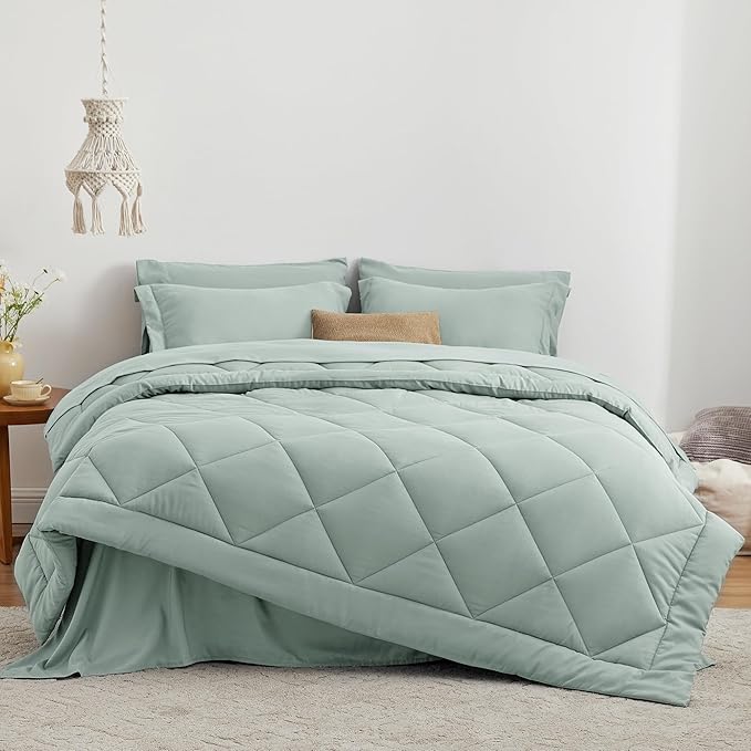 Love's cabin Queen Comforter Set Aqua, 7 Pieces Queen Bed in a Bag, All Season Bedding Sets with 1 Comforter, 1 Flat Sheet, 1 Fitted Sheet, 2 Pillowcase and 2 Pillow Sham