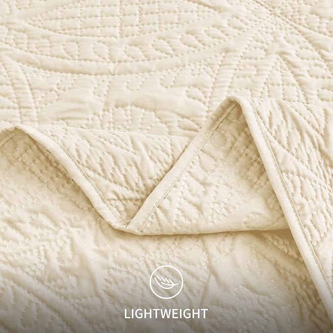 Love's cabin King Size Quilt Bedding Set Beige Bedspreads - Bed Summer Lightweight Bedspread Comforter - Coin Pattern Bedding Coverlet for All Season - 3 Pieces (1 Quilt, 2 Pillow Shams)