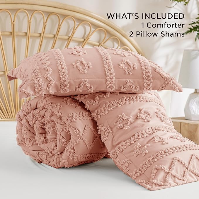 Bedsure Tufted Boho Comforter Set King Size - Pink Boho Bed Set, GentleSoft™ 3 Pieces Farmhouse Shabby Chic Embroidery Bedding, Gifts for Woman, Soft Jacquard King Comforter for All Seasons