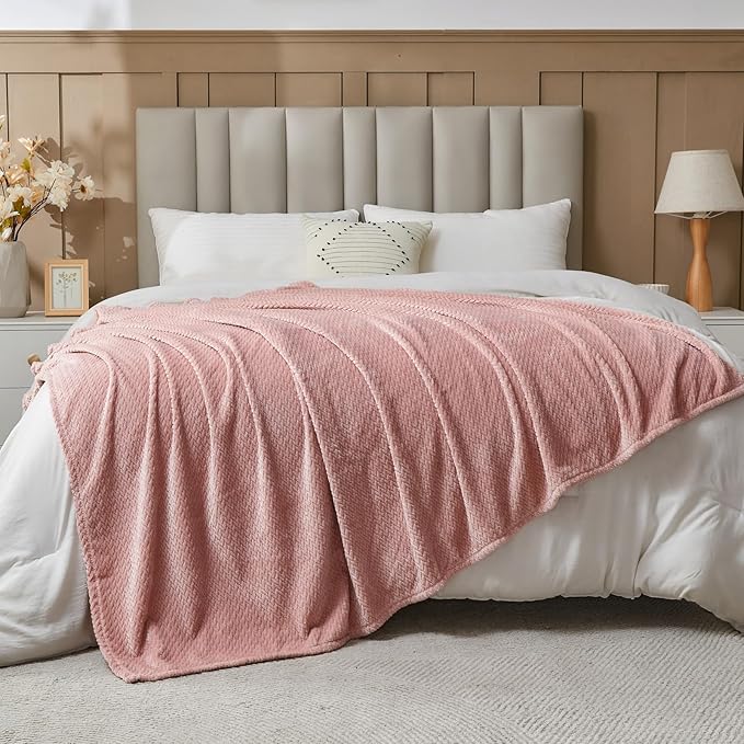 NEWCOSPLAY Super Soft Throw Blanket Dusty Pink Premium Silky Flannel Fleece Leaves Pattern Lightweight Bed Blanket All Season Use (Dusty Pink, Throw(50"x60"))