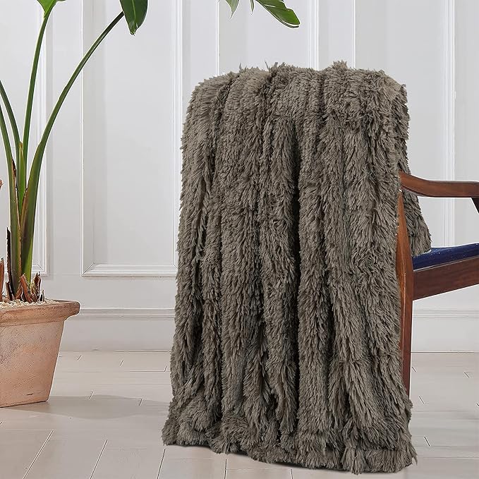 Tuddrom Decorative Extra Soft Faux Fur Throw Blanket 50"x60",Solid Reversible Fuzzy Lightweight Long Hair Shaggy Blanket,Fluffy Cozy Plush Fleece Comfy Microfiber Blanket for Couch Sofa Bed,Brown