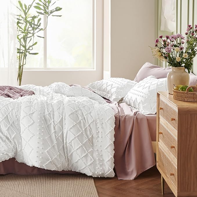 Bedsure Twin Comforter Set - Dusty Blue Comforter, Boho Tufted Shabby Chic Bedding for Kids, 2 Pieces Vintage Farmhouse Bed Set for All Seasons, Fluffy Soft Bedding with 1 Pillow Sham
