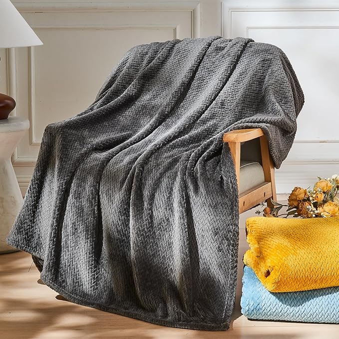 NEWCOSPLAY Super Soft Queen Blanket Dark Grey Premium Silky Flannel Fleece Leaves Pattern Lightweight Bed Blanket All Season Use (Dark Grey, Queen(90"x90"))