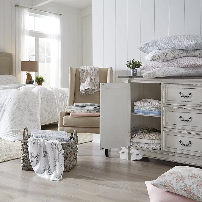 Laura Ashley - Flannel Sheets Full Size, Anti-Pilling & Wrinkle Resistant Cotton, Touchably Soft for All-Season Comfort - Bed Sheets with Matching Pillowcases & Fitted Sheet (Fawna Grey)