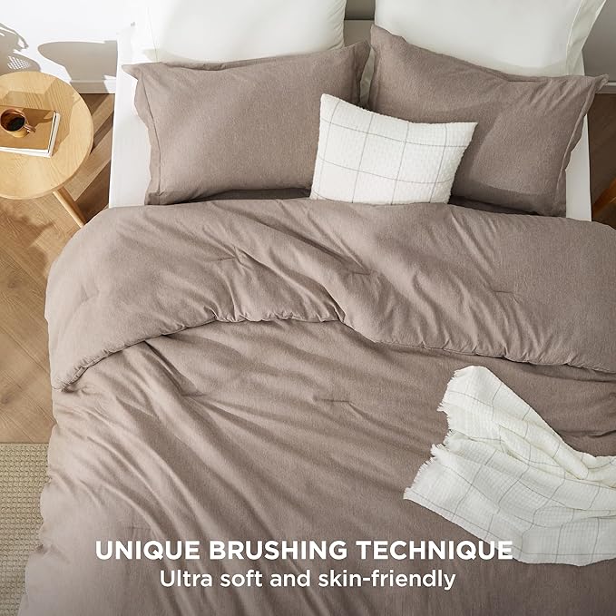 Bedsure Queen Comforter Set - Khaki Soft Bedding for All Seasons, Cationic Dyed Bed Set, 3 Pieces, 1 Queen Size Comforter (90"x90") and 2 Pillow Shams (20"x26"+2")